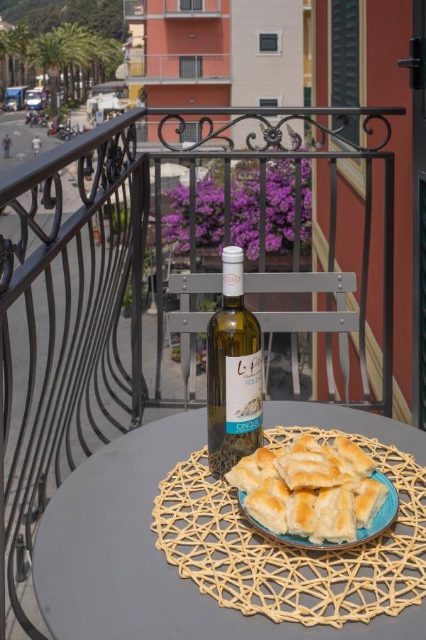 Moneglia In Piazza Apartment Exterior photo